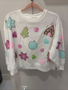 Mary Square White Holiday Embroidered Sweatshirt